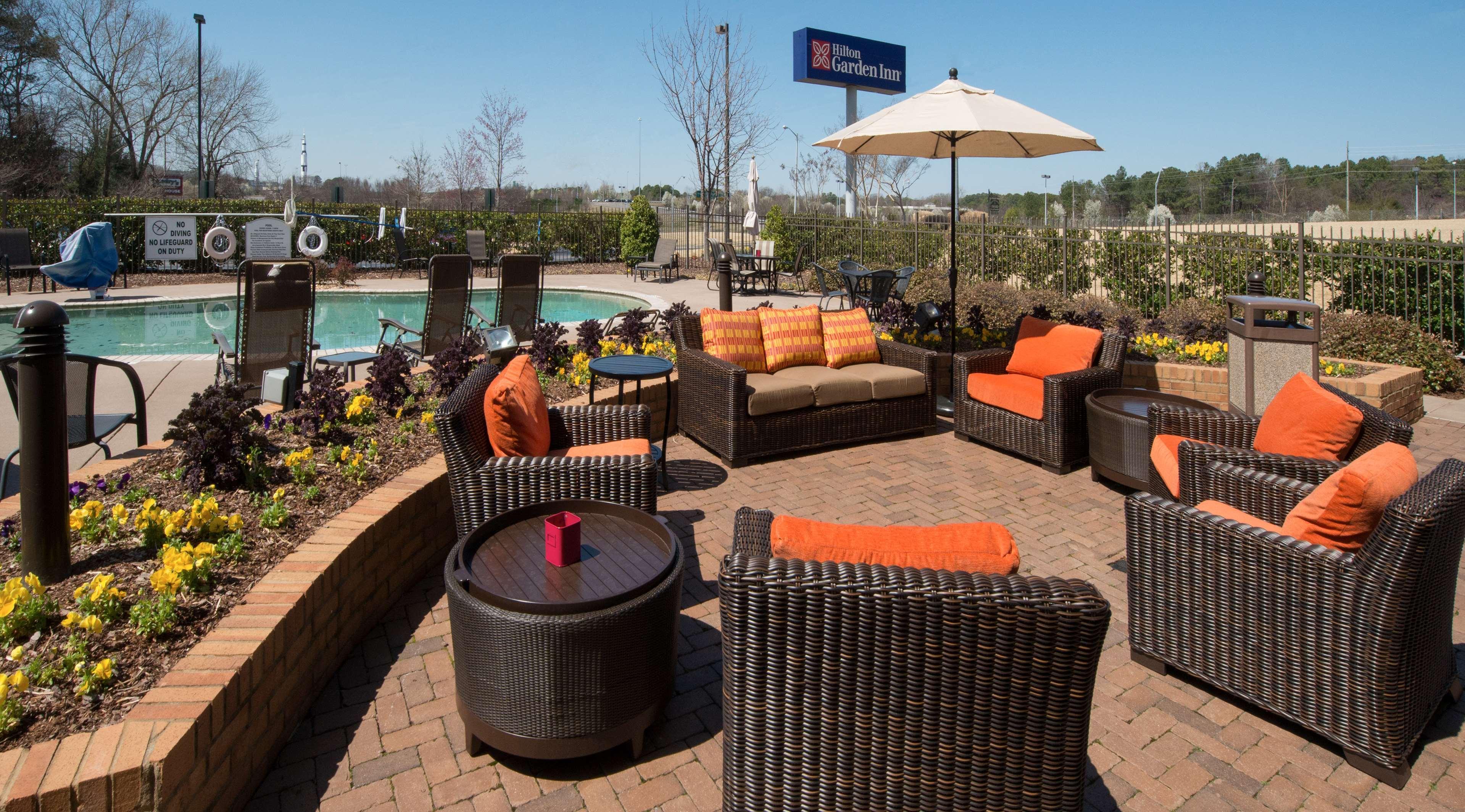 Hilton Garden Inn Huntsville/Space Center Exterior foto