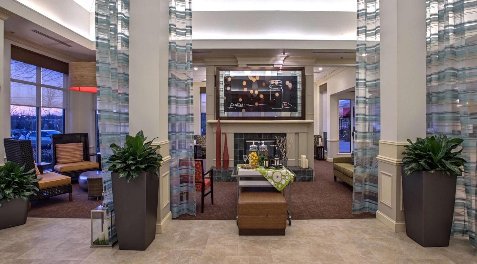 Hilton Garden Inn Huntsville/Space Center Exterior foto